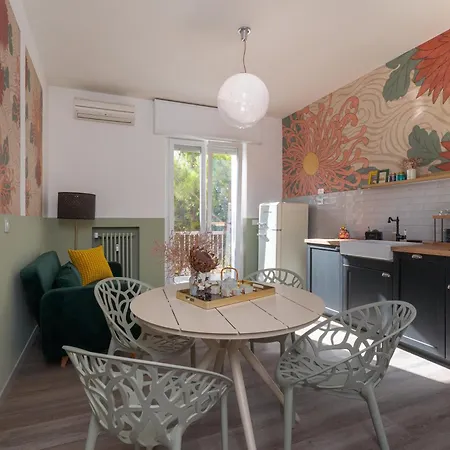 בית הארחה Essenza